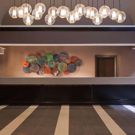 Embassy Suites By Hilton Houston Near The Galleria Extérieur photo