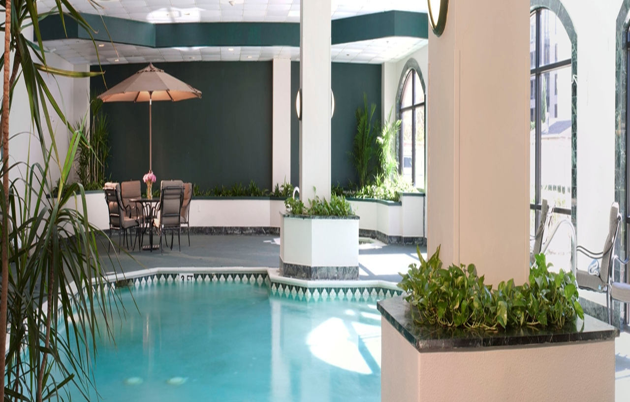 Embassy Suites By Hilton Houston Near The Galleria Extérieur photo